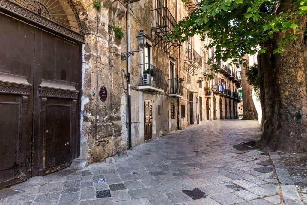 Nel cuore della Kalsa Ideale per Remote Working Palermo Esterno foto