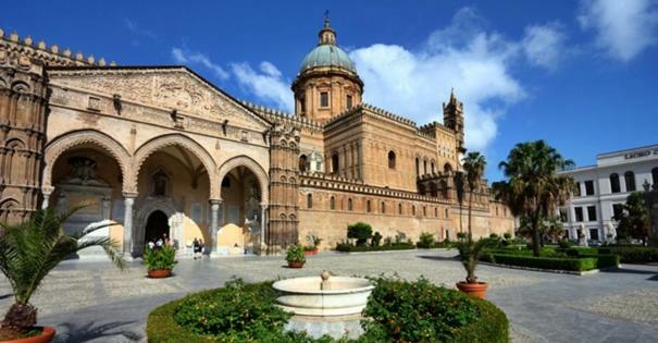 Nel cuore della Kalsa Ideale per Remote Working Palermo Esterno foto