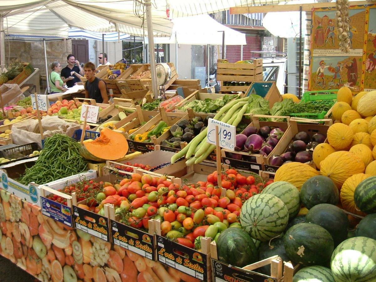Nel cuore della Kalsa Ideale per Remote Working Palermo Esterno foto